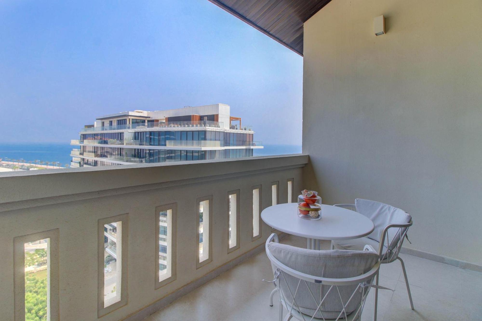 Luxe Getaways Royal Amwaj Palm Jumeirah Resort Apartment Holiday Home 迪拜 外观 照片