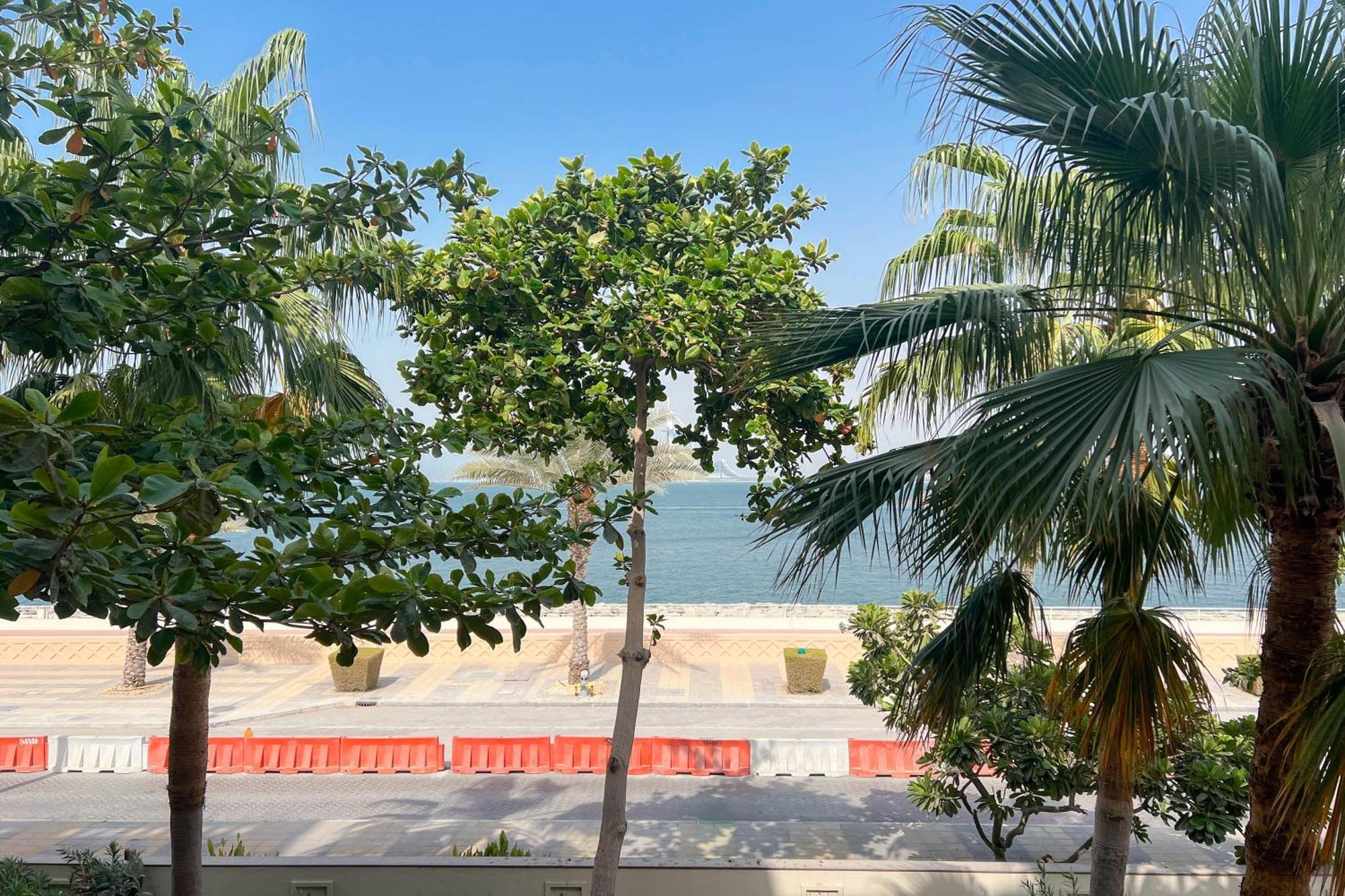 Luxe Getaways Royal Amwaj Palm Jumeirah Resort Apartment Holiday Home 迪拜 外观 照片
