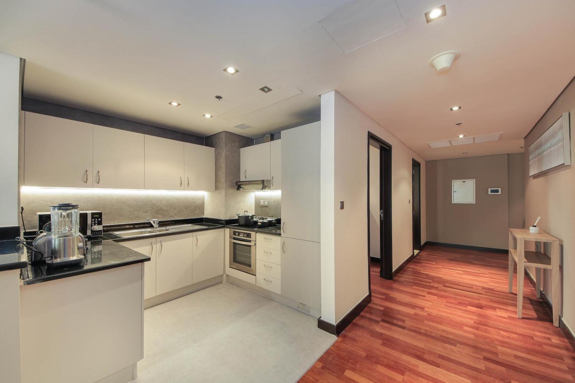 Luxe Getaways Royal Amwaj Palm Jumeirah Resort Apartment Holiday Home 迪拜 外观 照片