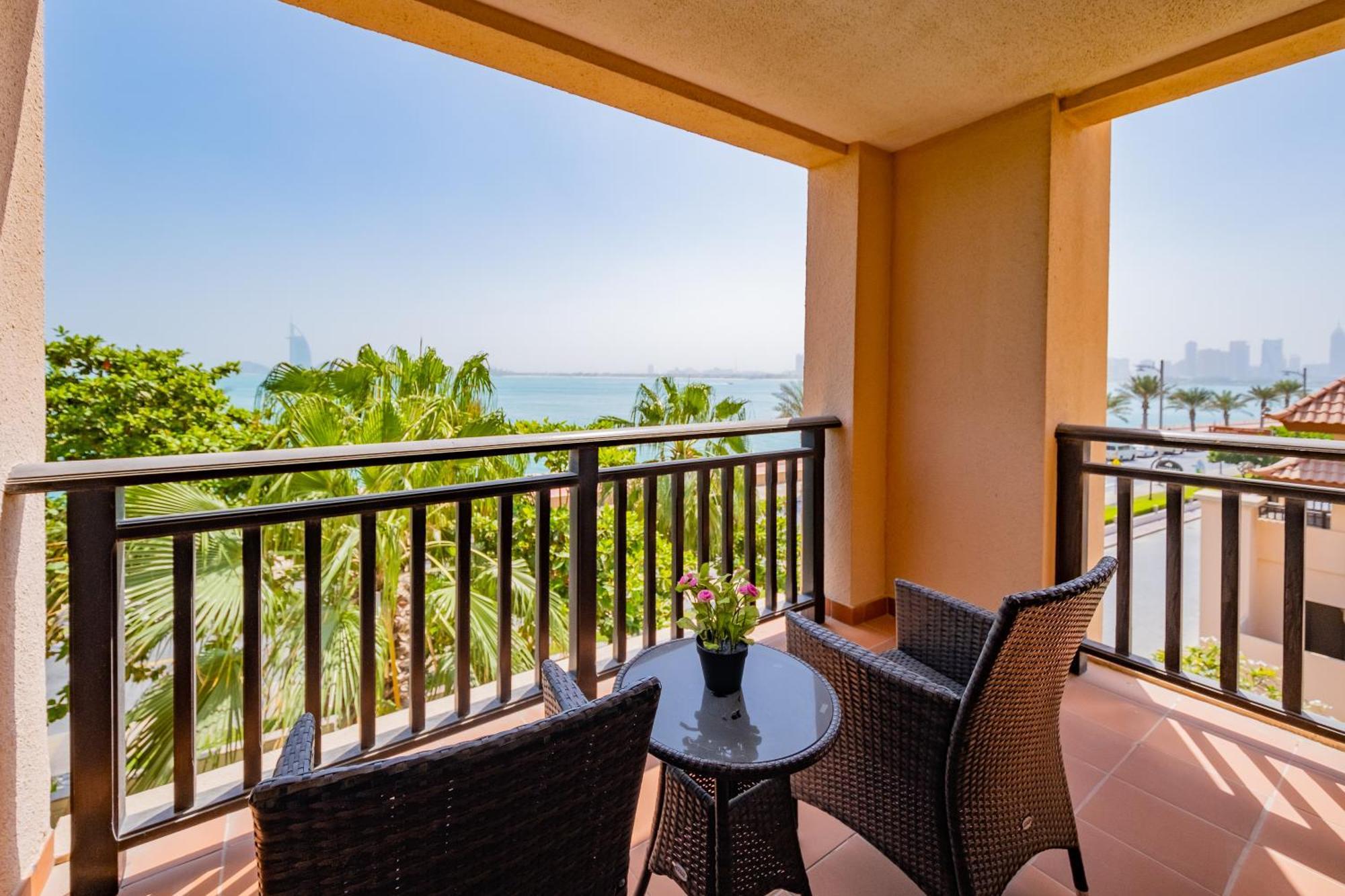 Luxe Getaways Royal Amwaj Palm Jumeirah Resort Apartment Holiday Home 迪拜 外观 照片