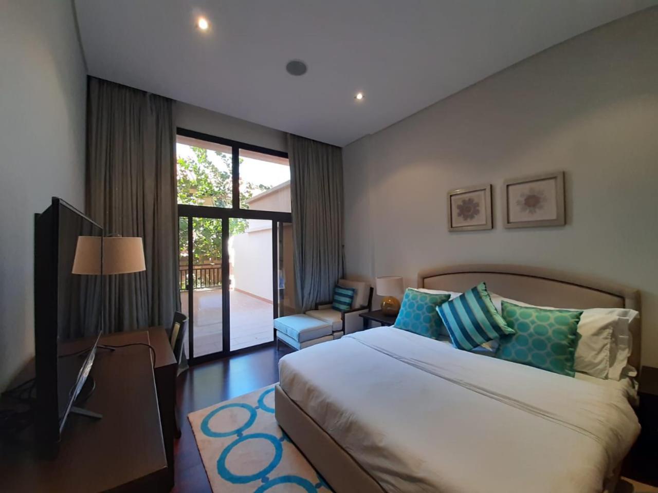 Luxe Getaways Royal Amwaj Palm Jumeirah Resort Apartment Holiday Home 迪拜 外观 照片