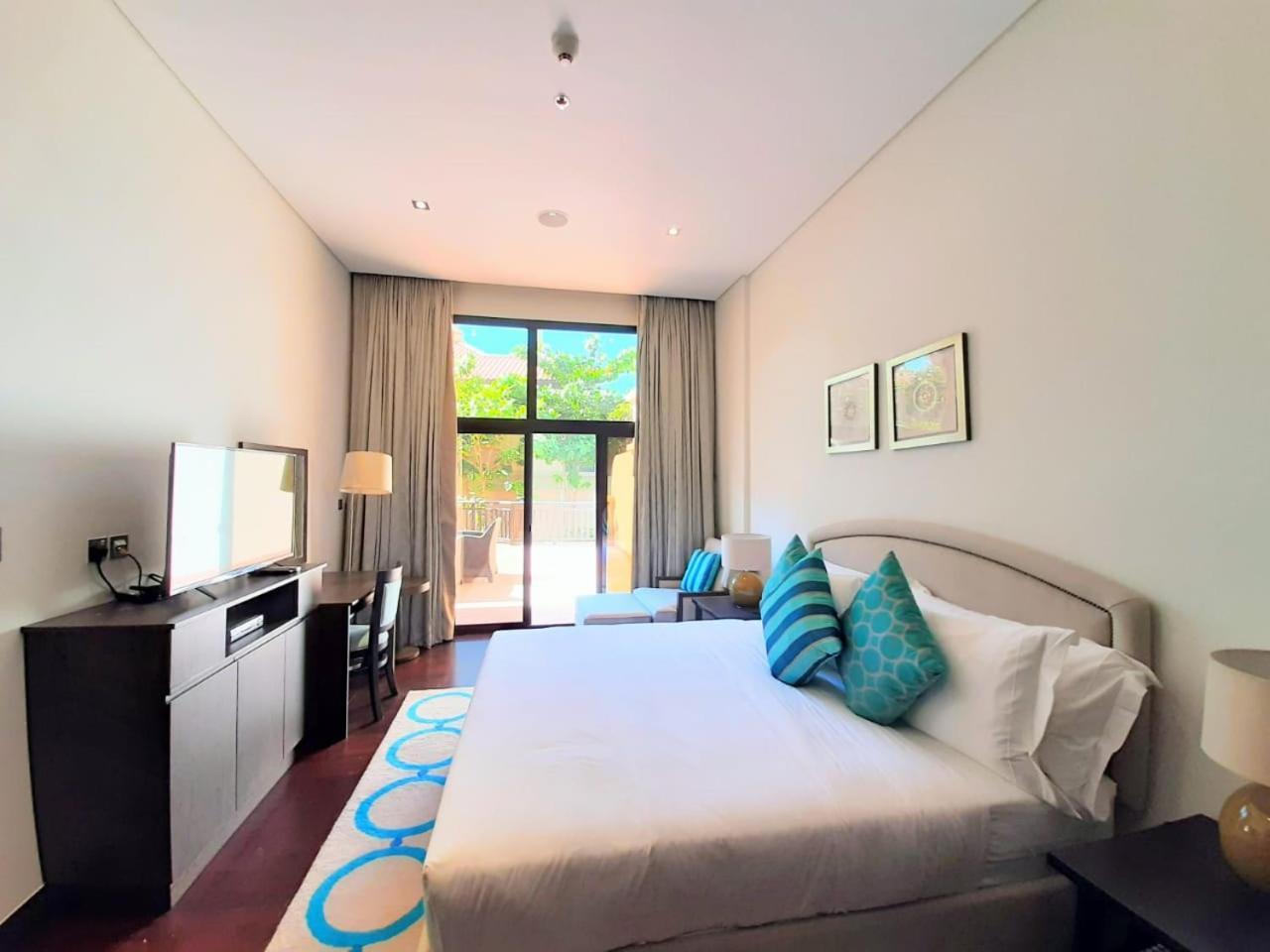 Luxe Getaways Royal Amwaj Palm Jumeirah Resort Apartment Holiday Home 迪拜 外观 照片