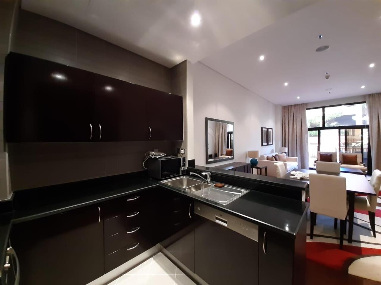 Luxe Getaways Royal Amwaj Palm Jumeirah Resort Apartment Holiday Home 迪拜 外观 照片
